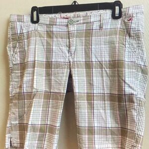 Hollister Plaid Women Shorts - White and Tan
